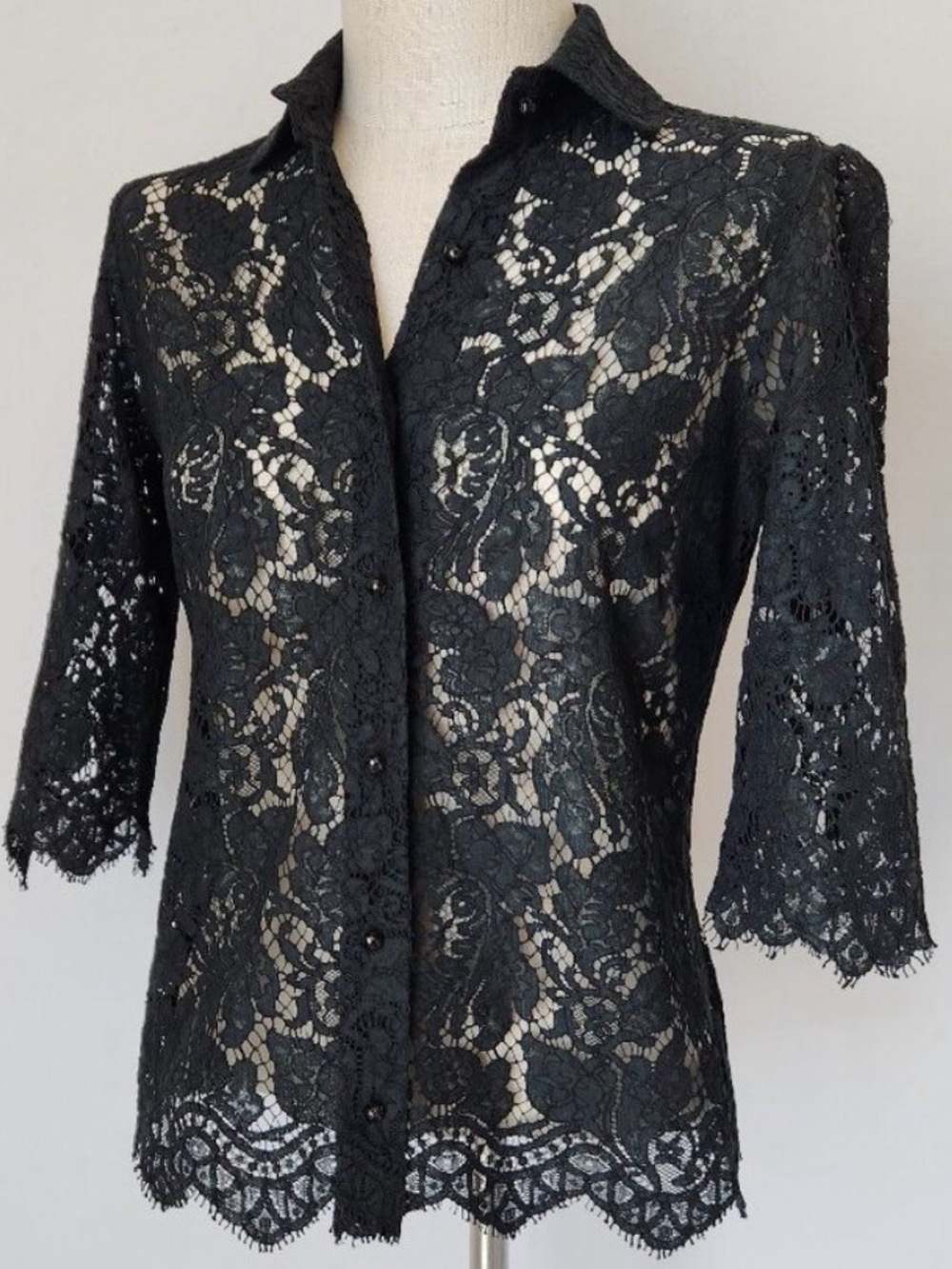 Burberry London Italy Floral Lace Eyelet 3/4 Sleeve Top Size S